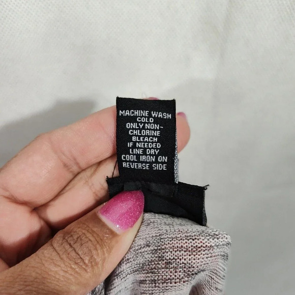 Rue 21 Sheath Knit Dress Scoop Neck Women Size L Grey Red Chevron Short Slv NEW - Picture 5 of 6